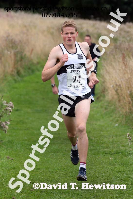 Senior mens relay Sunderland Harriers Open Cross Country. Photo: David T. Hewitson/Sports for All Pics
